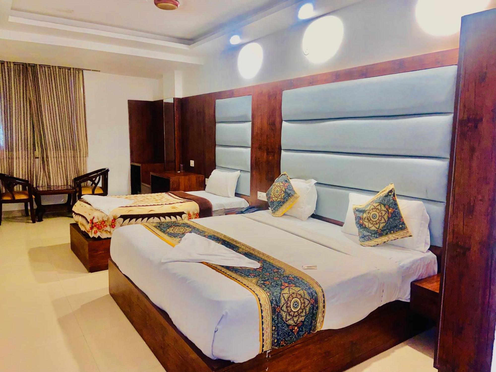 Gmd Max A Family - Delhi Airport Hotel 4*